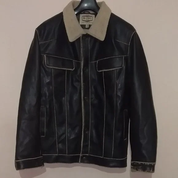 Leather jacket - Picture 8 of 15